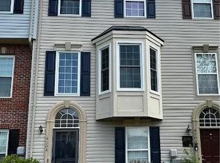 4104 Cutty Sark Rd, Middle River, MD 21220