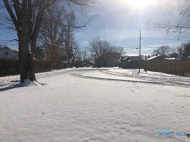 1st image of 133 5th Ave