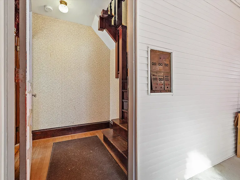 17 5th Ave #1 — Photo 15