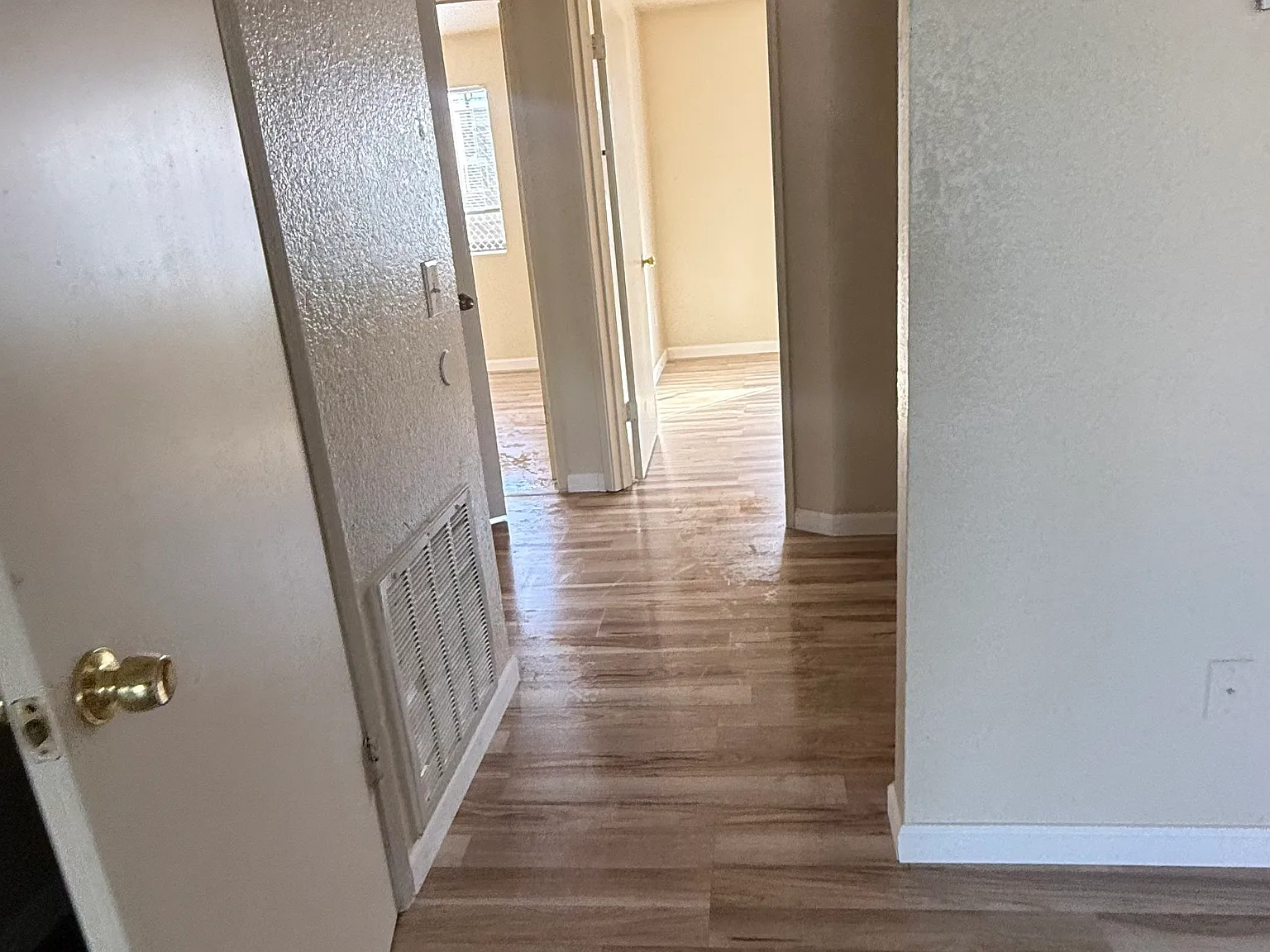 2 bed, $1,650 — Photo 2
