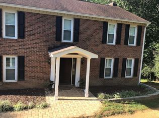 2760 Gleneagles Rd, Salem, VA 24153