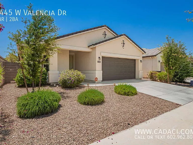 4445 W Valencia Dr — Photo 32