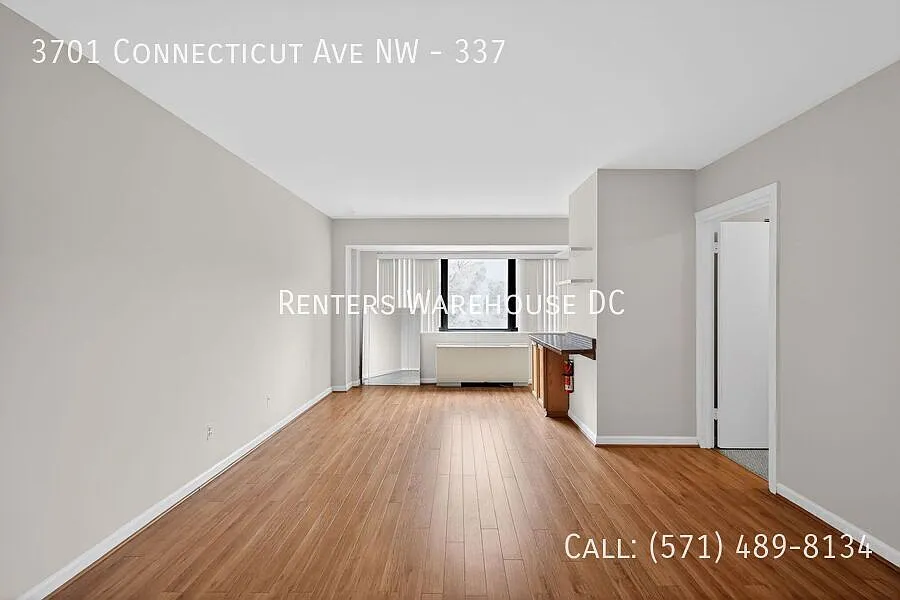 Studio, 1.0 bath, 434 sqft, $1,800 — Photo 3