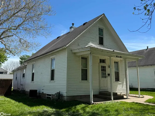 114 Ballard St, West Burlington, IA 52655