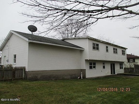 2nd image of 2026 Southwood Ave