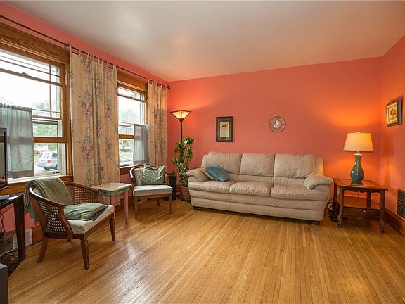 5th image of 651 Crescent Ave