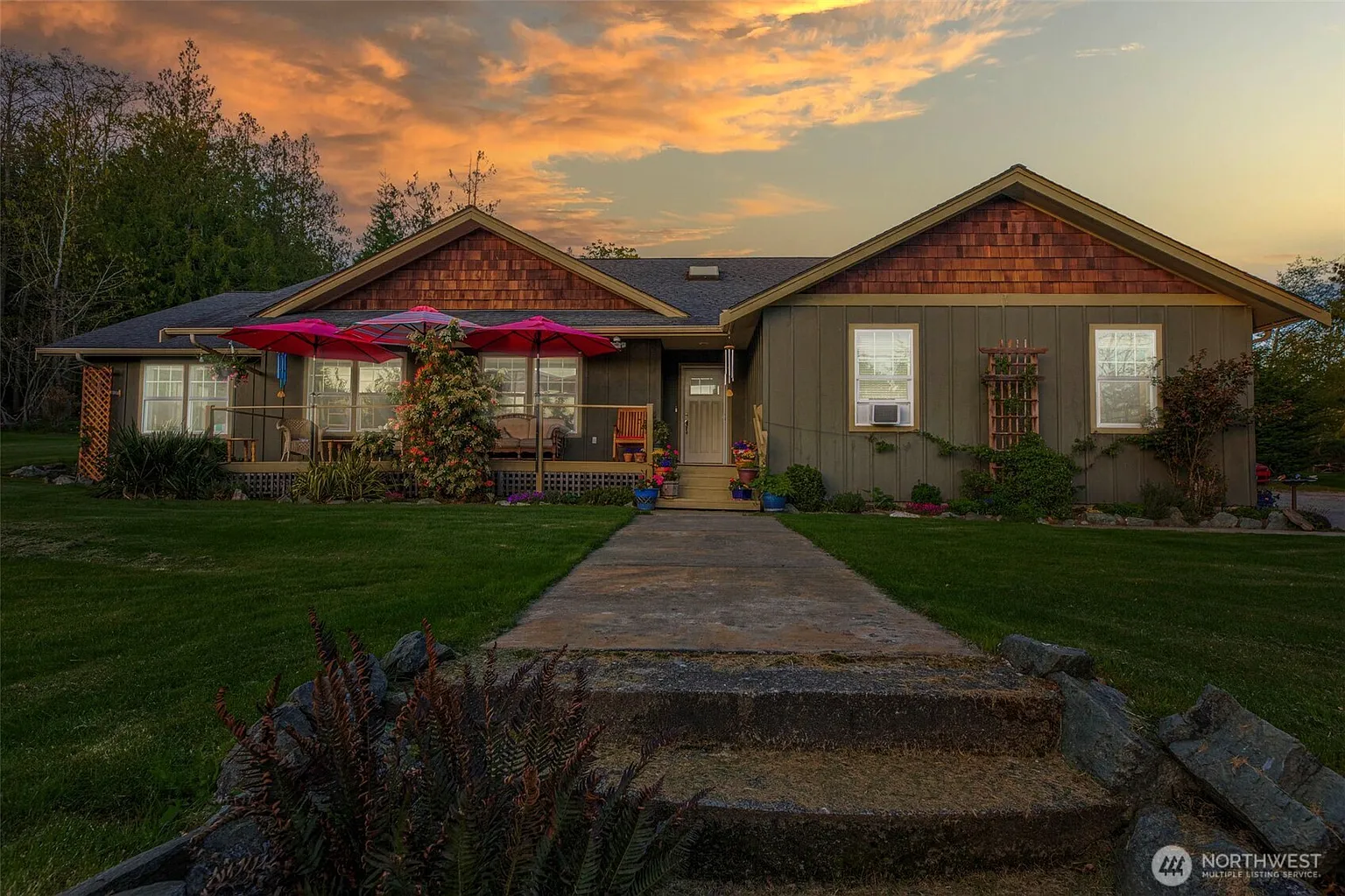 17687 Allen Road photo 1