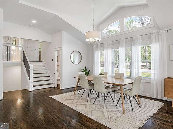5th image of 2171 Azalea Cir