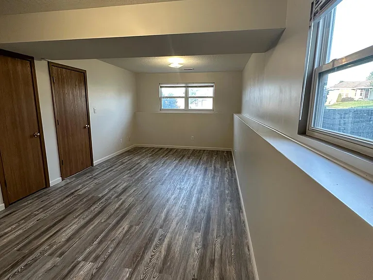 1711 SW Valley View Ct — Photo 7