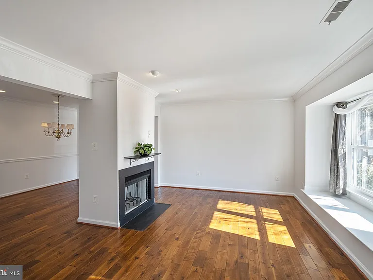 4793 S Park Ct — Photo 3