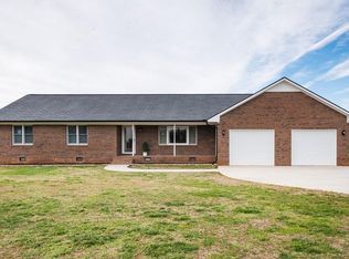 5571 Thom Rd, Mebane, NC 27302
