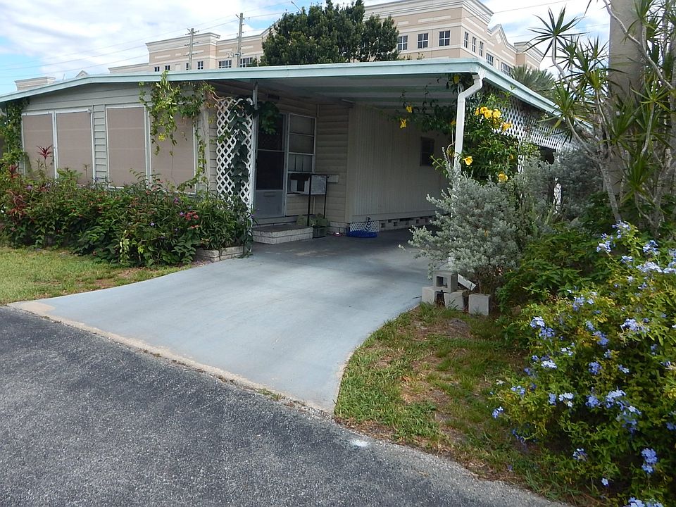 1st image of 2623 Teakwood Dr