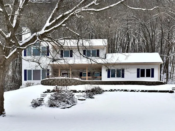26664 Miner Valley Rd, Winona, MN 55987