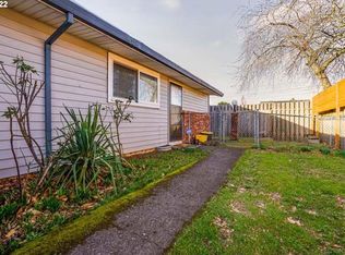 9235 SE Henry St, Portland, OR