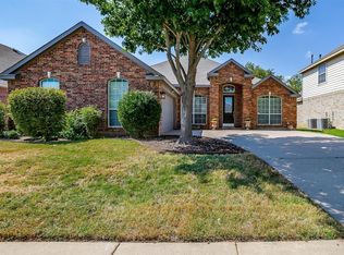 8628 Thistle Ridge Ter, Fort Worth, TX 76123