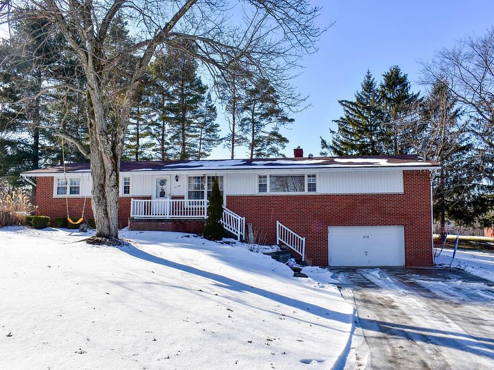 1st image of 2158 Meadowood Dr