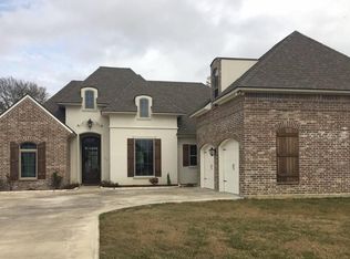 217 Talon Rd, Youngsville, LA 70592