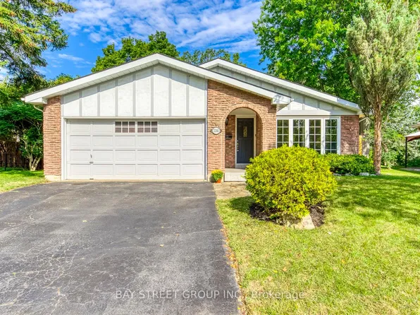 2281 Devon Rd, Oakville, ON L6J 5R2