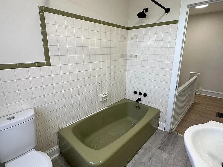 3750 L St — Photo 13