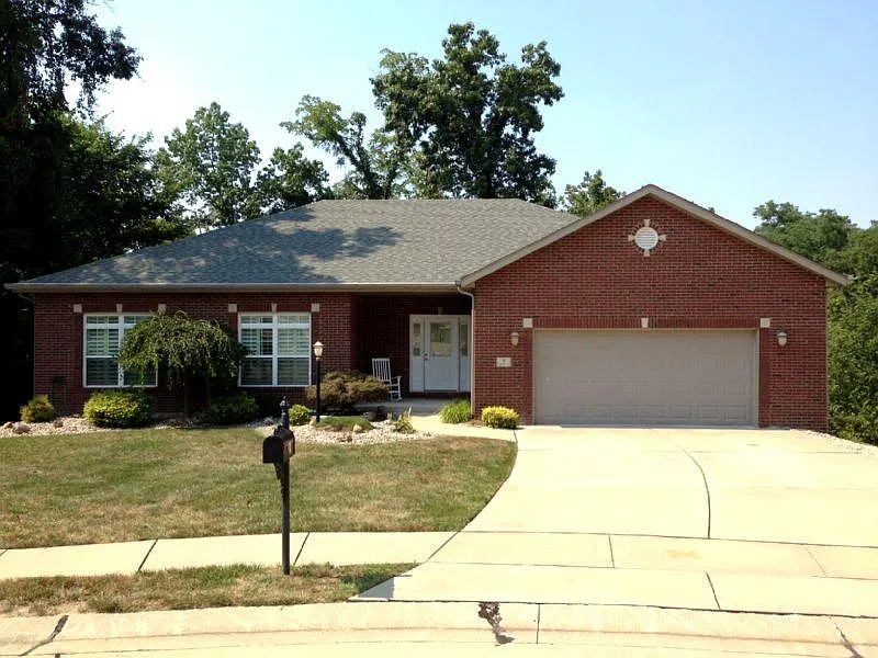 9 Chariot Ct photo 1