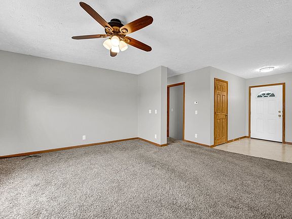 5th image of 108 W Ririe Pl