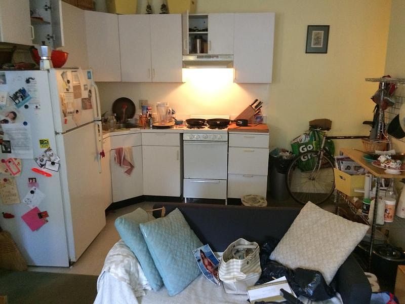 2nd image of 86 Saint Botolph St APT 07