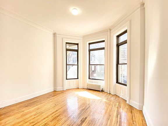4th image of 401 Convent Ave APT 2A