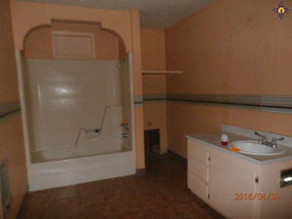 4th image of 1200 N Avenue M