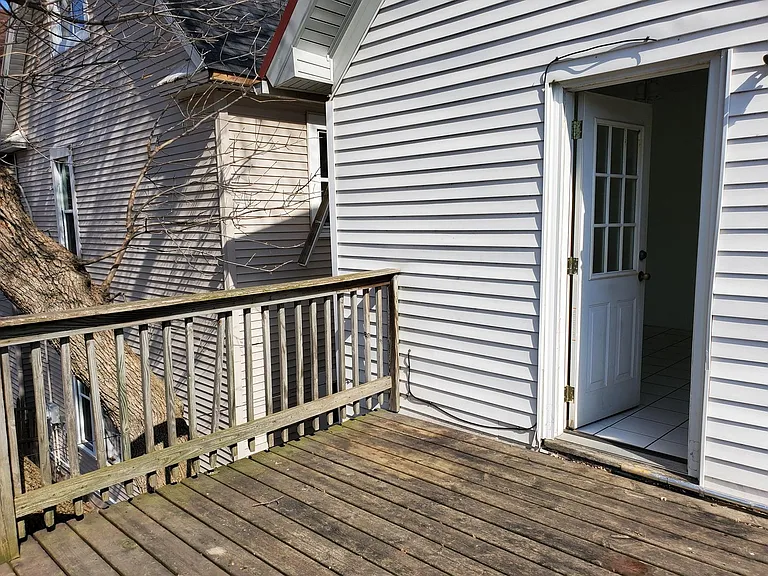 2425 N Cramer St — Photo 14