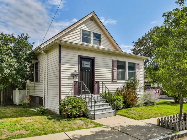 58 Charnwood Rd, Medford, MA 02155