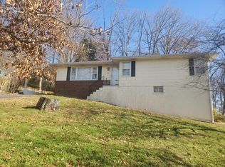 204 Walnut Valley Rd, Clinton, TN 37716