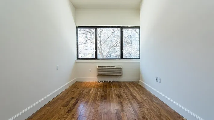 Rented by Nooklyn NYC LLC | media 50