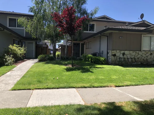 1368 Branham Ln Unit 3, San Jose, CA 95118