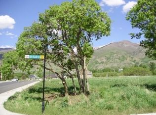 904 Fence Post Rd, Fruit Heights, UT 84037