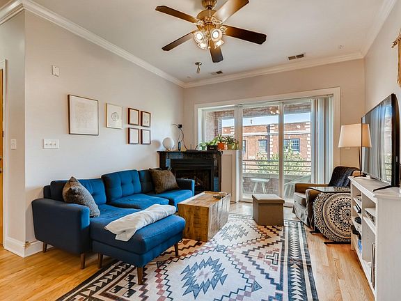 3rd image of 1063 W Thorndale Ave APT G