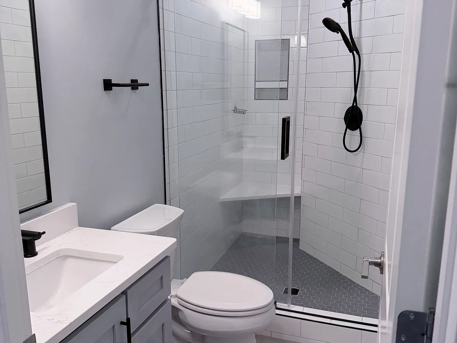 2 bed, 1250 sqft, $1,450 — Photo 4