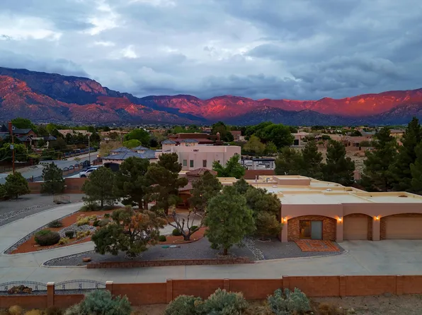 10510 Ranchitos Ave NE, Albuquerque, NM 87122