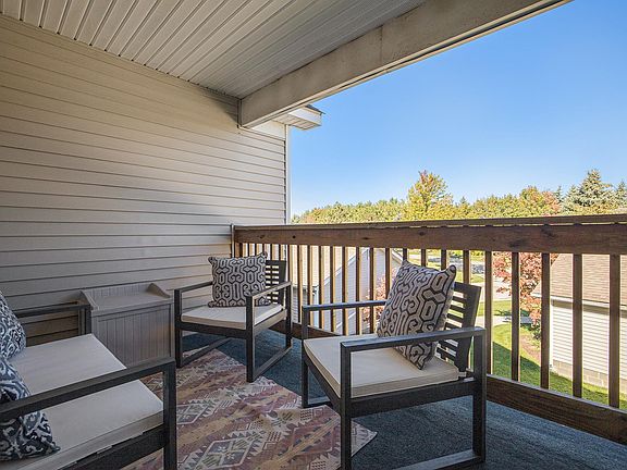 5th image of 1581 Long Meadow Trl