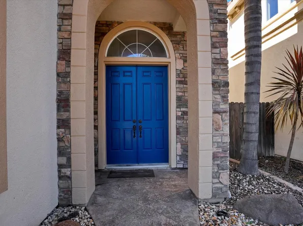 3837 Banyan Tree Dr, Modesto, CA 95355