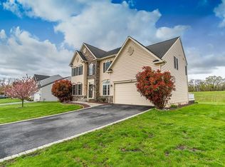 43 Inniscrone Dr, Avondale, PA 19311