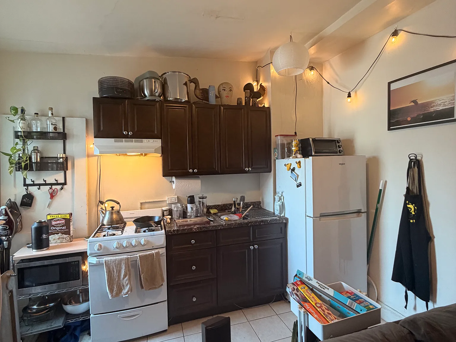 1 bed, 300 sqft, $1,000 — Photo 3