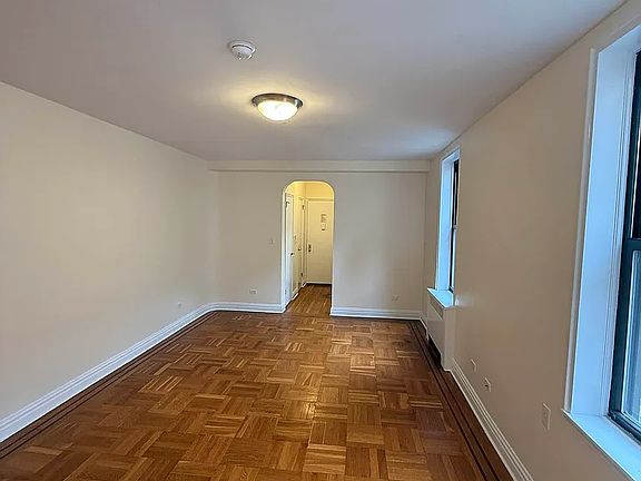 2nd image of 185 Claremont Ave APT 6F