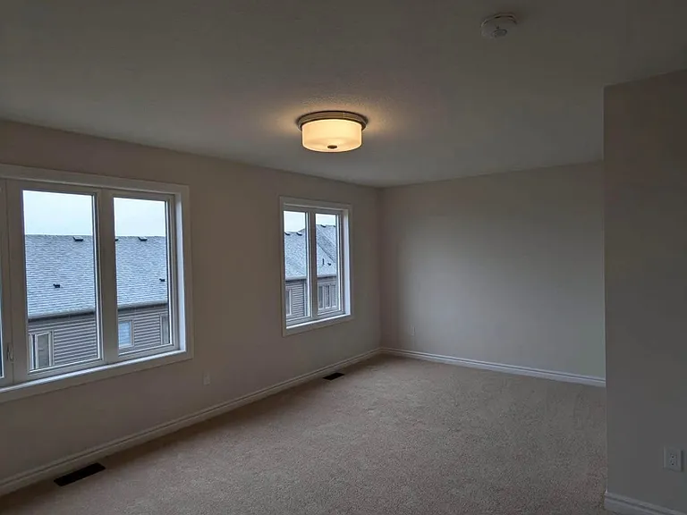 620 Colborne St W #64 — Photo 5