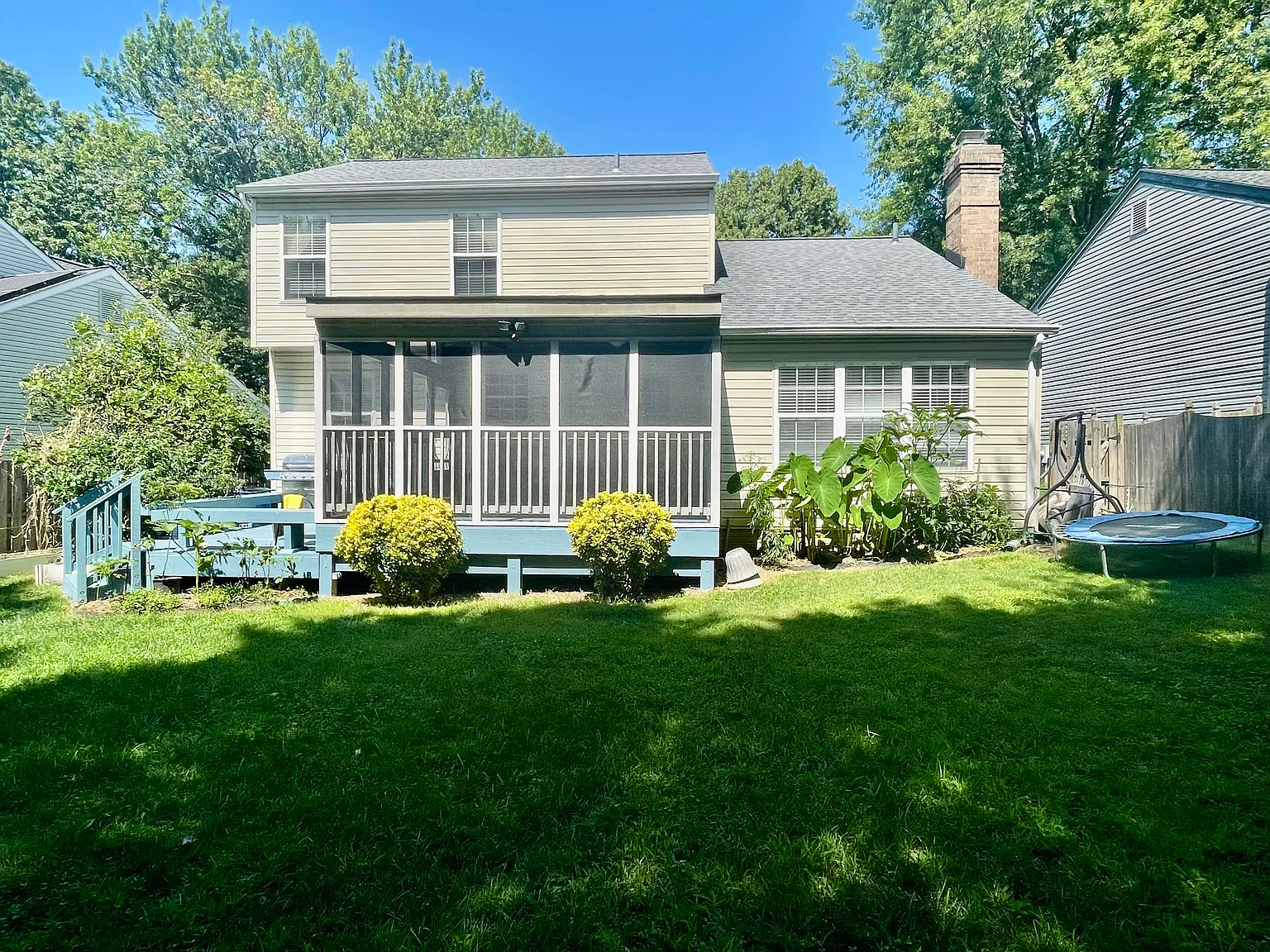 4 bed, 3.5 bath, 1604 sqft, $2,950 — Photo 2
