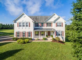 4006 Stratford Dr, Jeffersonton, VA 22724