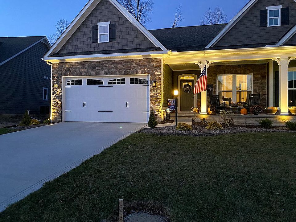 2nd image of 2033 Pine Hills Dr