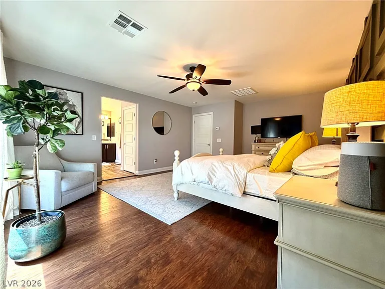 7170 Steubling Glen St — Photo 25