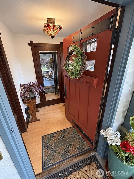 4th image of 525 N Iron Street