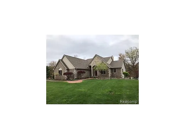 6528 Tartan Ct photo 1