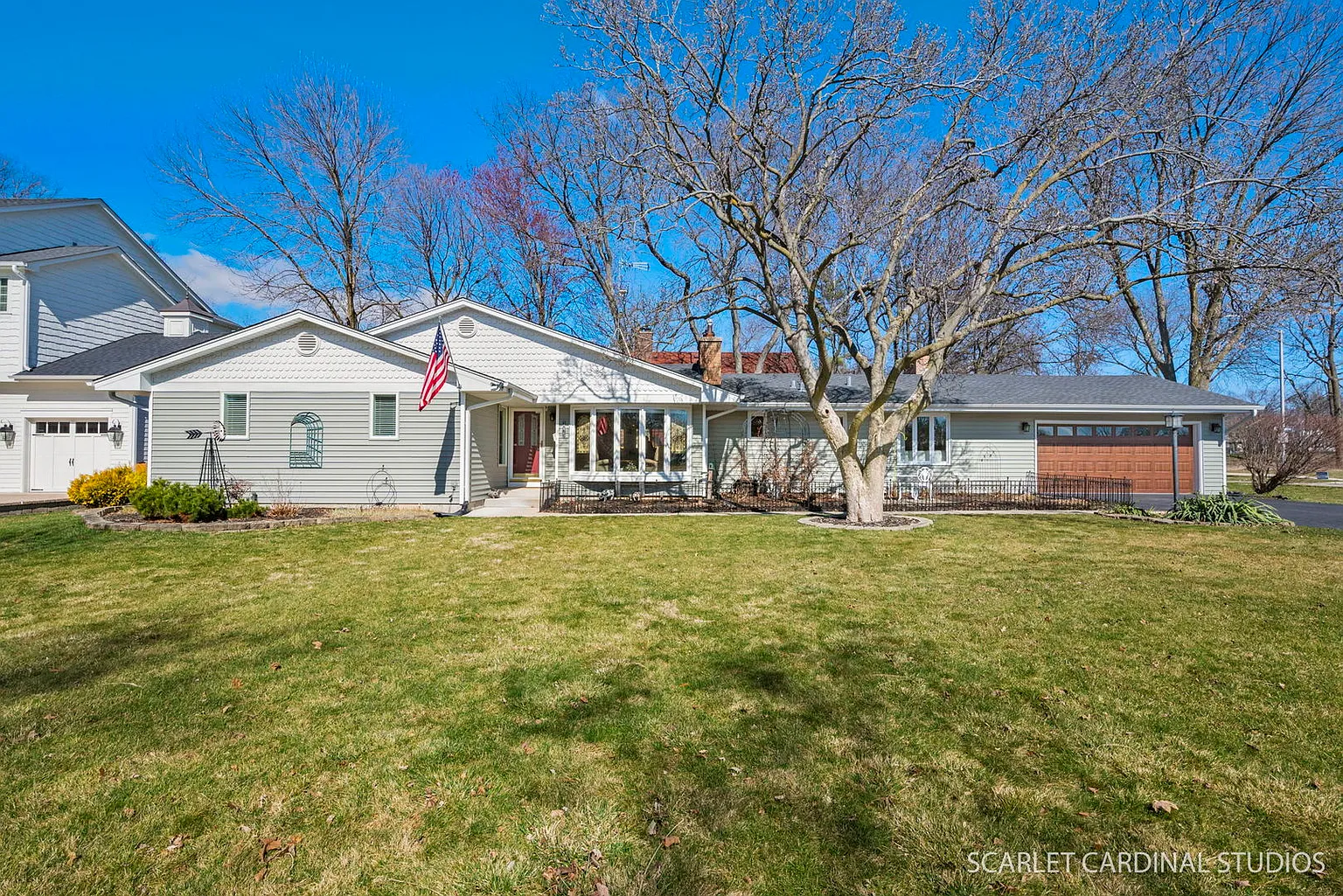 1075 Prairie Ave photo 1